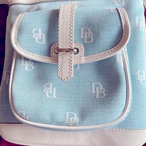 Dooney & Bourke crossbody purse